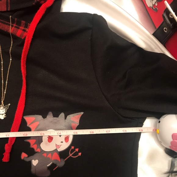 Adorable vintage y2k hoodie and necklace set ❤️✨💀 - Picture 10 of 15